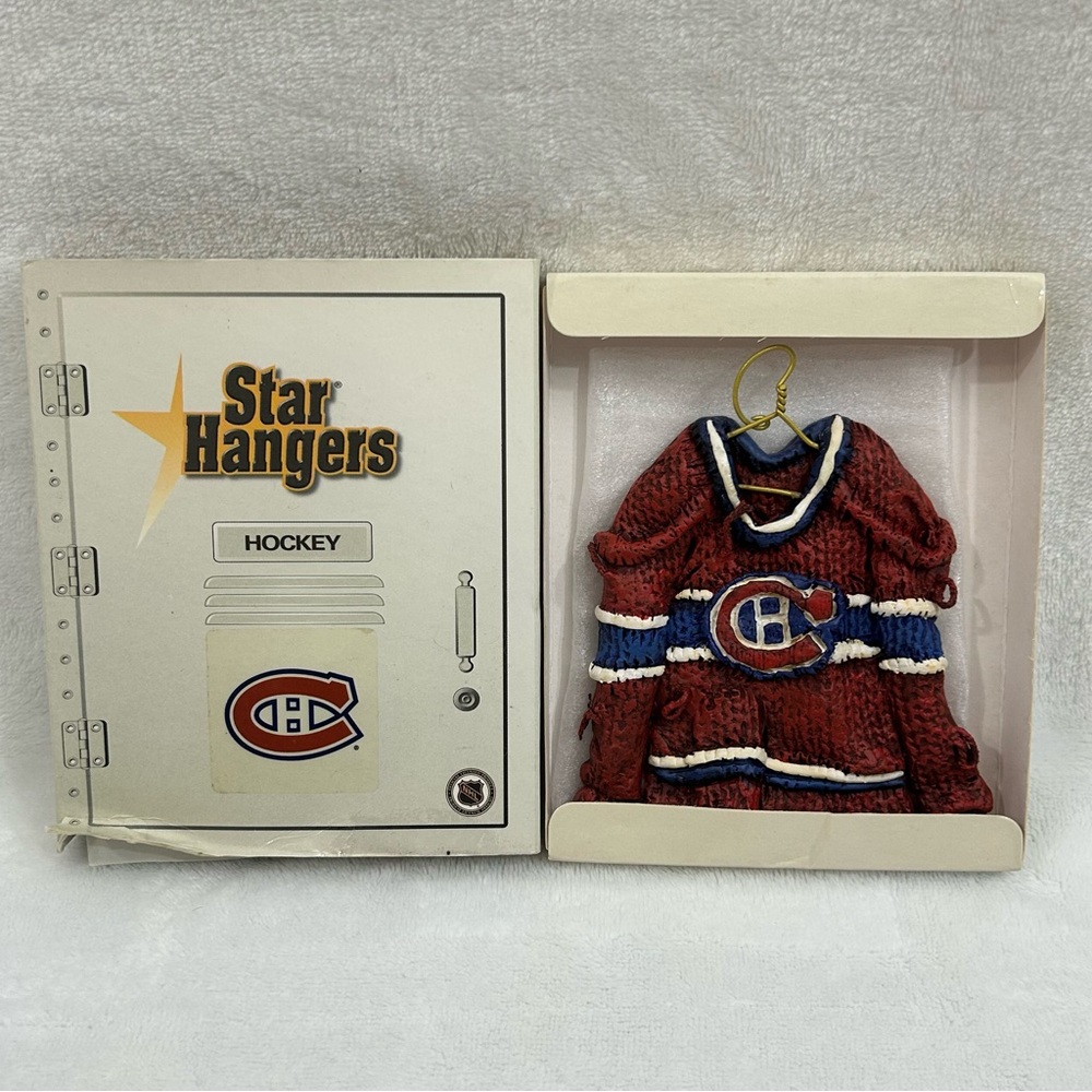 Vintage 90s Montreal Canadiens NHL Hockey Locker Star Hangers Ceramic Jersey